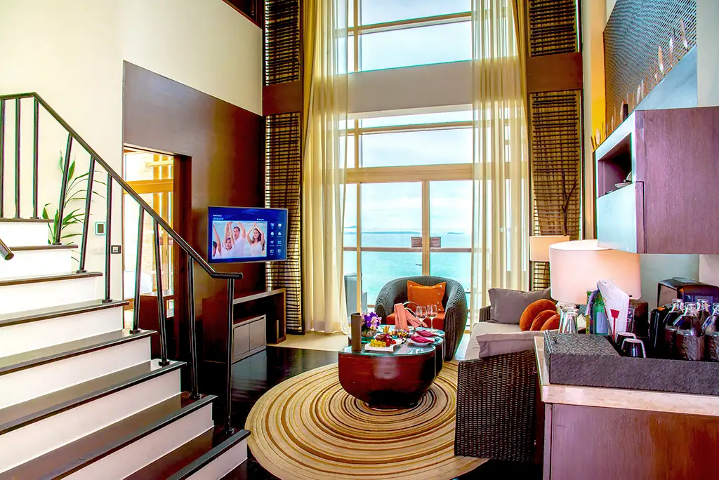 Club Mirage Duplex Suite Ocean view