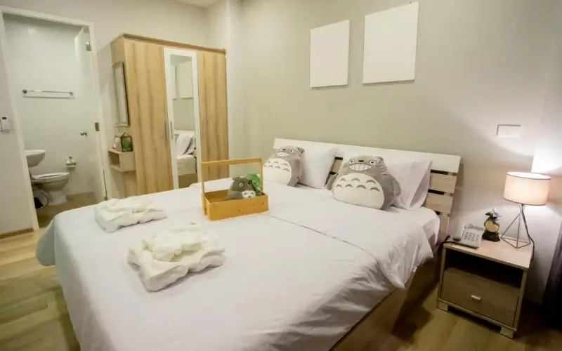 ห้องมาตรฐาน เตียงใหญ่